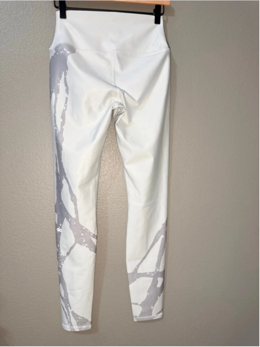 Women's Alo Yoga White & Gray Splatter High-Waist airlift Leggings L
